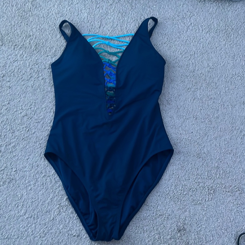 multicolor blue one piece bathing suit